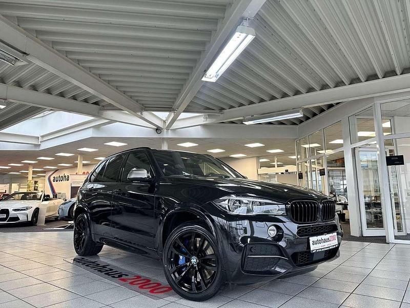 Black sapphire metallic Gebraucht 2018 BMW X5 M SUV | 34.950 € (Teuer) - Bild 1/4