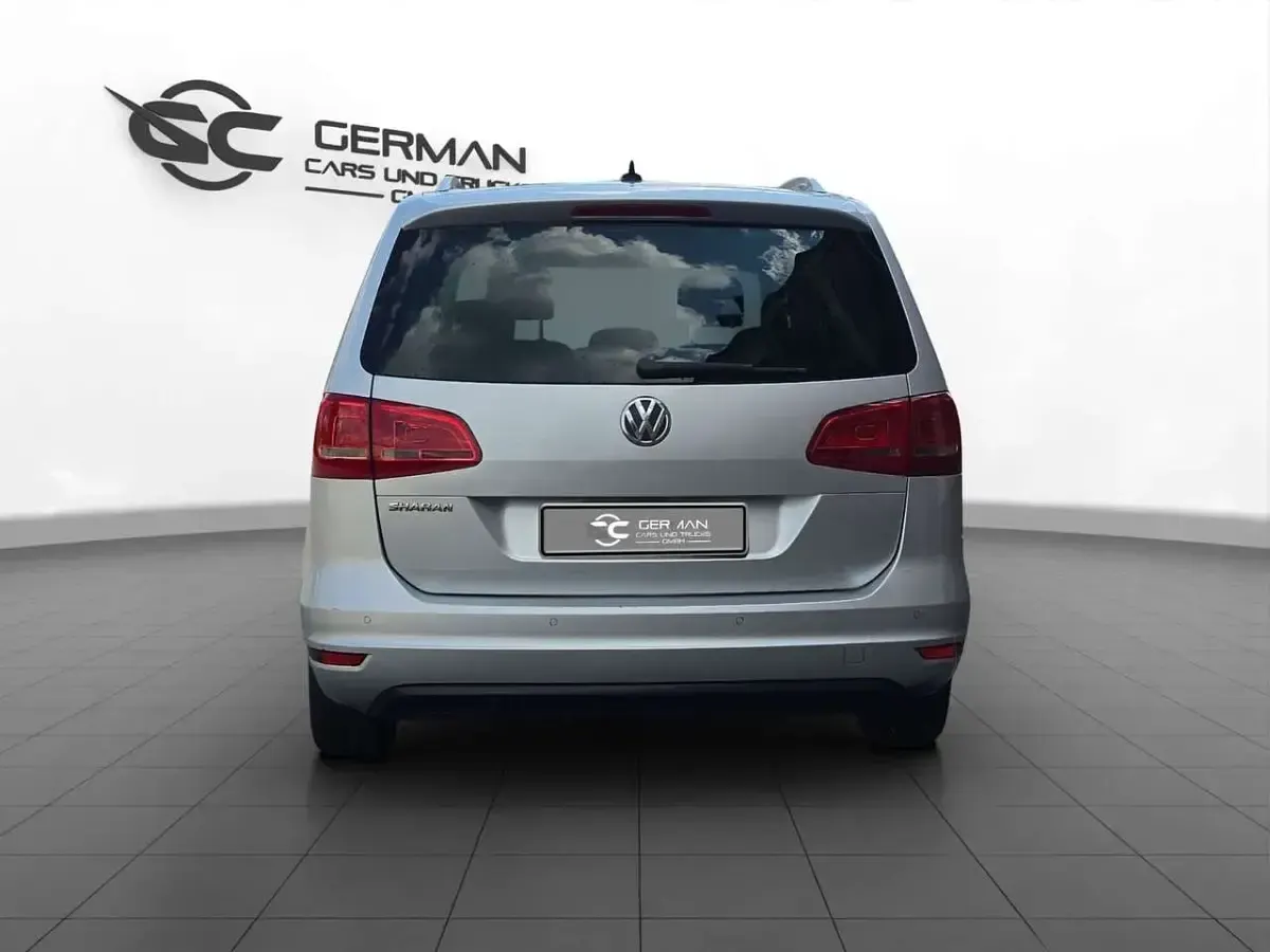 Gebraucht VW Sharan Cup 177 PS (130 kW) 2014 Reflexsilber Van / Kleinbus