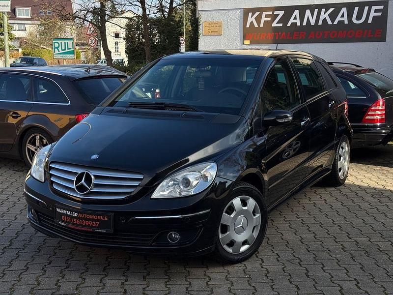 Schwarz Gebraucht 2006 Mercedes B200 Van / Kleinbus | 3.690 € (Fairer Preis) - Bild 1/4