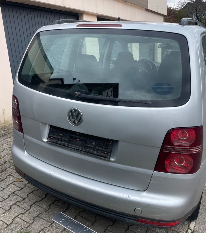 Gebraucht VW Touran 105 PS (77 kW) 2008 Silber Van / Kleinbus