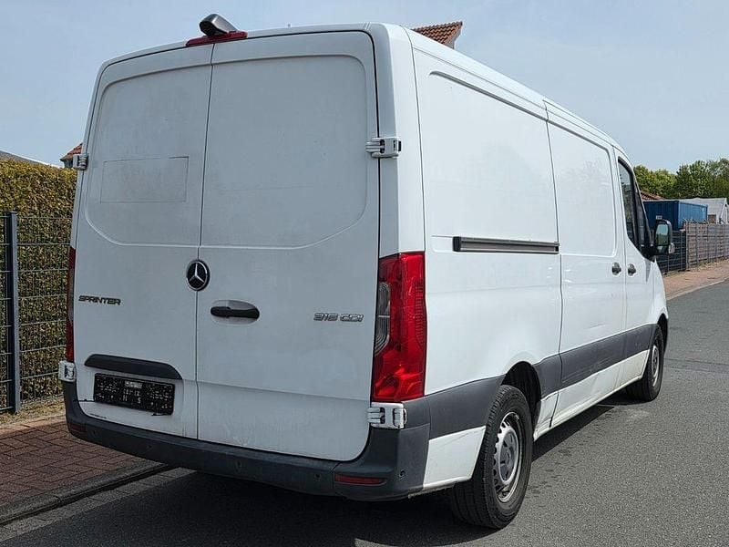 Second-hand Mercedes Sprinter 163 CP (119 kW) 2018 Alb Van