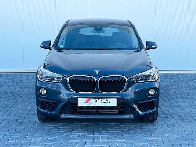 Gebraucht BMW X1 Advantage 190 PS (139 kW) 2016 Atlantikgrau metallic SUV