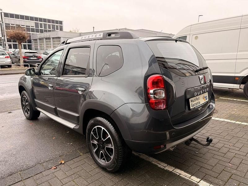 Gebraucht Dacia Duster Urban Explorer 125 PS (91 kW) 2016 Grau SUV