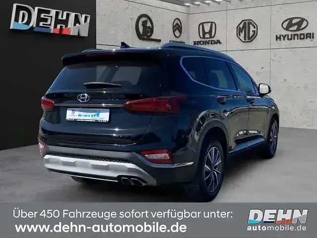 Gebraucht Hyundai Santa Fe Style 200 PS (147 kW) 2020 Schwarz SUV