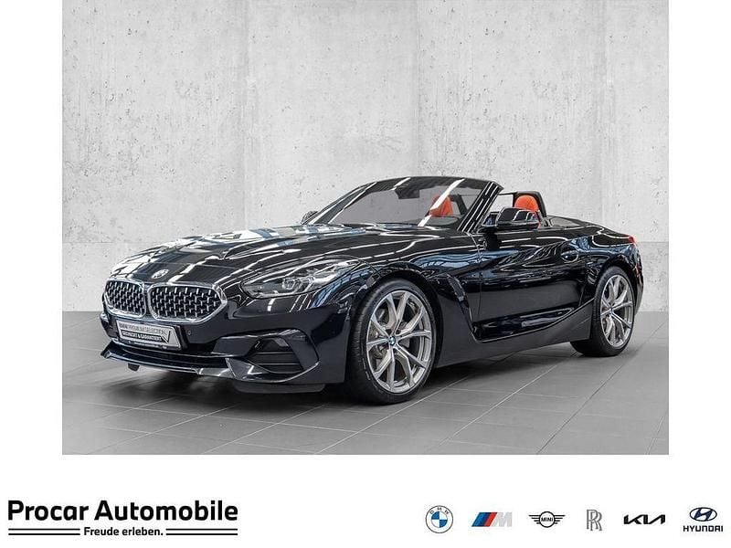 Black sapphire Gebraucht 2022 BMW Z4 Performance Cabrio | 38.995 € (Fairer Preis) - Bild 1/4