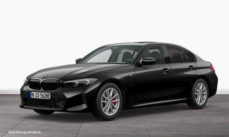 Schwarz Gebraucht 2024 BMW 330e M Sport Limousine | 59.210 € - Bild 1/3
