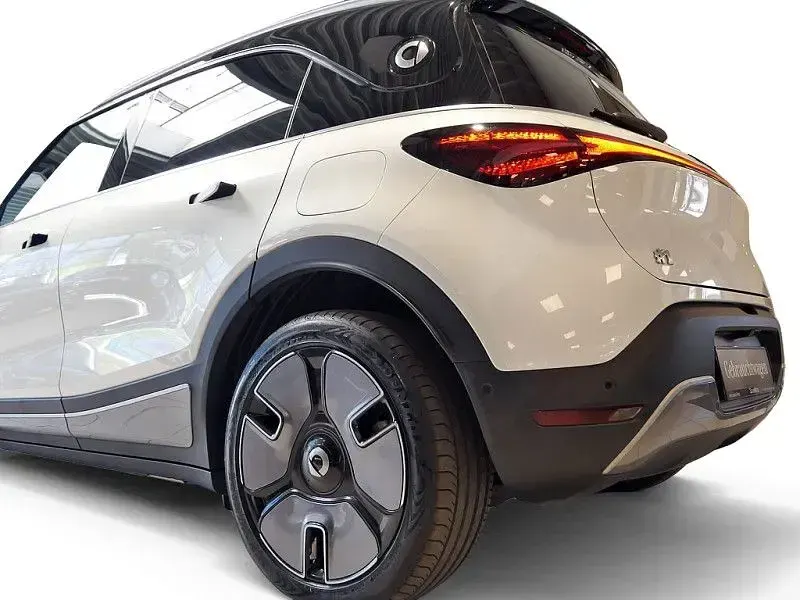 Używany Smart #1 Edition #1 200 kW (272 KM) 2023 Biały SUV