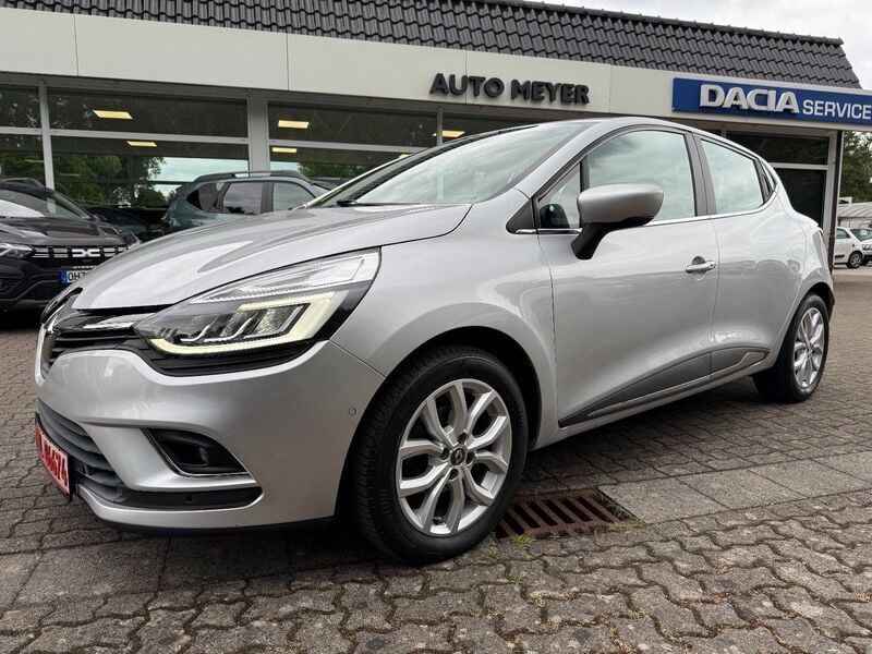 Silber Gebraucht 2017 Renault Clio IV Intens Kleinwagen | 12.480 € (Teuer) - Bild 1/4