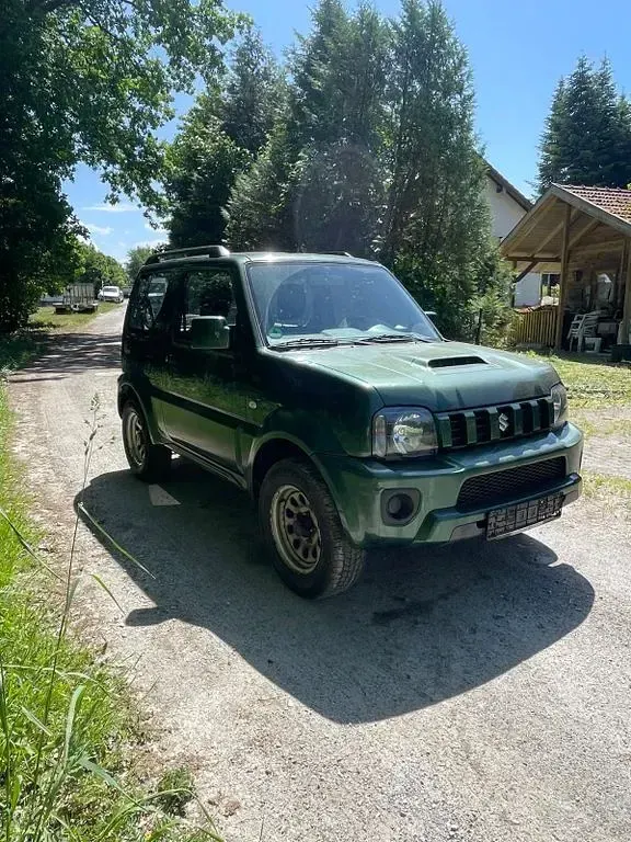 Gebraucht Suzuki Jimny 86 PS (63 kW) 2013 Grün SUV