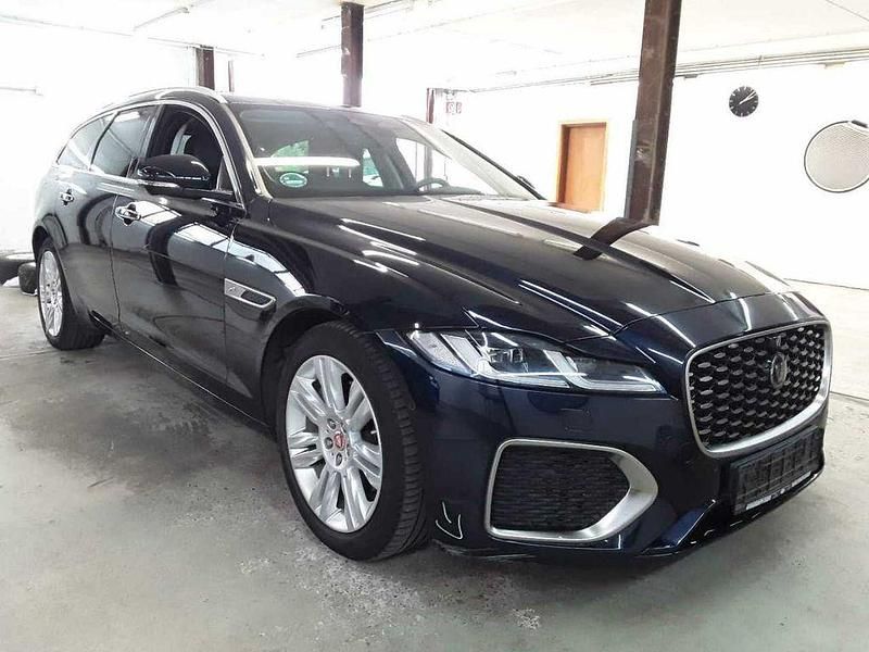 Blau Gebraucht 2021 Jaguar XF Sportbrake S Kombi | 25.990 € - Bild 1/4
