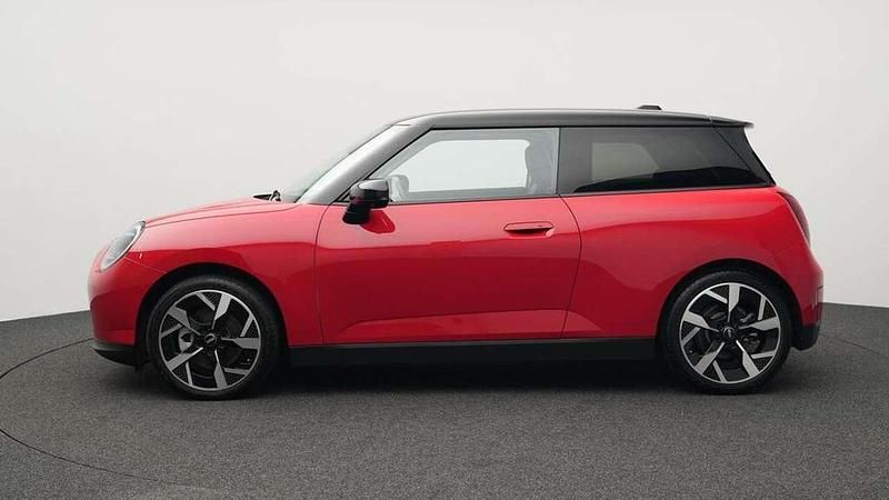 Gebraucht Mini Cooper Classic 135 kW (184 PS) 2024 Rot Kleinwagen