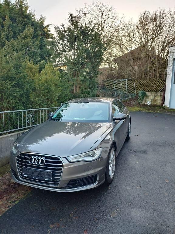 Grau Gebraucht 2016 Audi A6 Ambiente Limousine | 16.700 € (Superpreis) - Bild 1/4