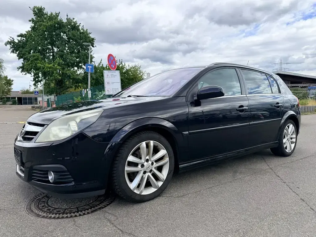 Gebraucht Opel Signum Sport 184 PS (135 kW) 2006 Schwarz Kleinwagen
