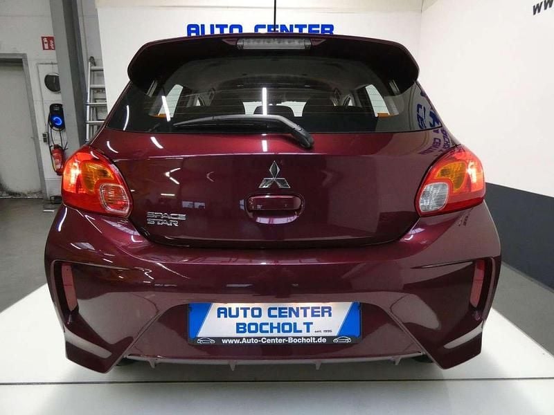 Gebraucht Mitsubishi Space Star Select 71 PS (52 kW) 2024 Bluish red Kleinwagen