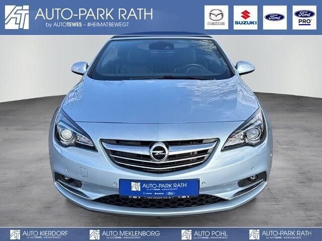 Gebraucht Opel Cascada Ultimate 140 PS (102 kW) 2017 Diamantblau Cabrio