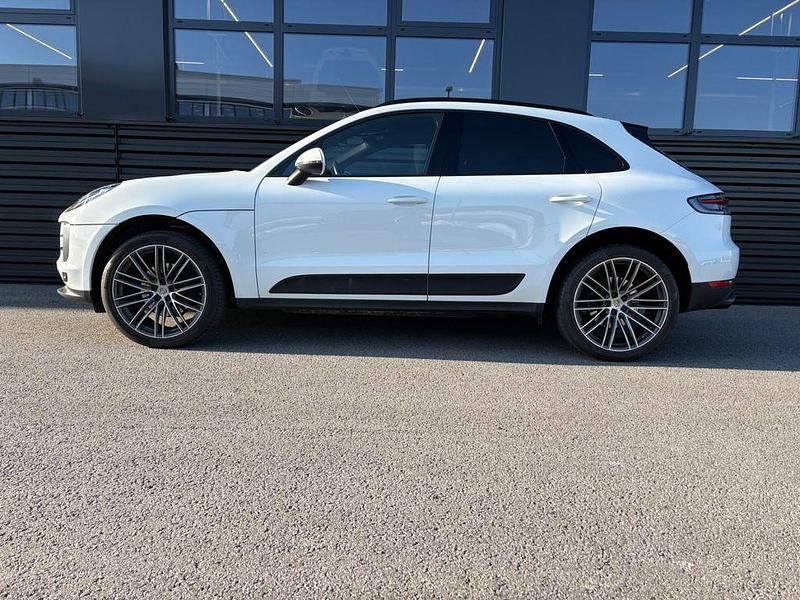 Gebraucht Porsche Macan 245 PS (180 kW) 2019 Weiß SUV