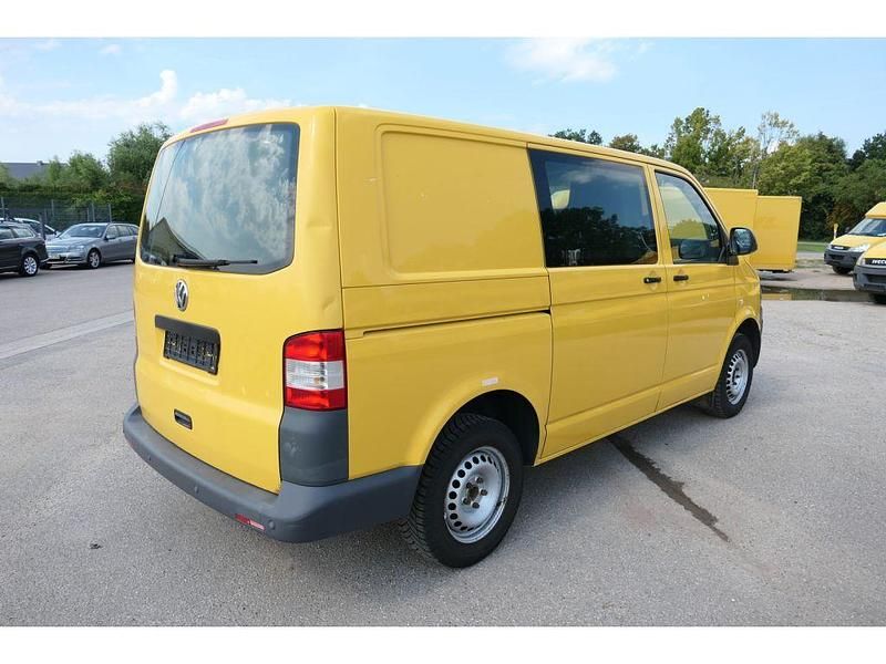 Gebraucht VW Transporter 84 PS (61 kW) 2011 Ginstergelb r1032 Van