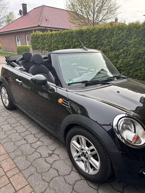 Second-hand Mini ONE 98 CP (72 kW) 2011 Negru Hatchback