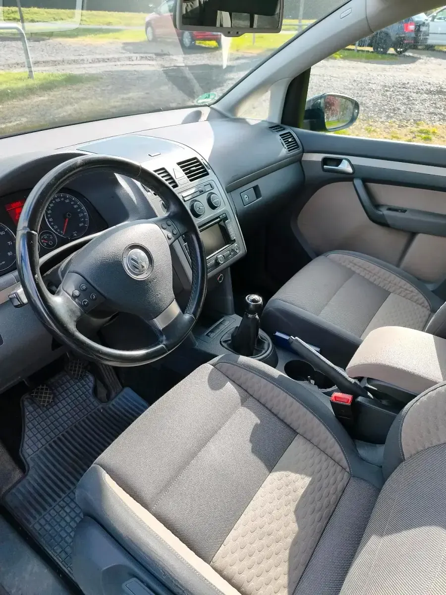 Gebraucht VW Touran Cross 140 PS (102 kW) 2009 Schwarz Van / Kleinbus