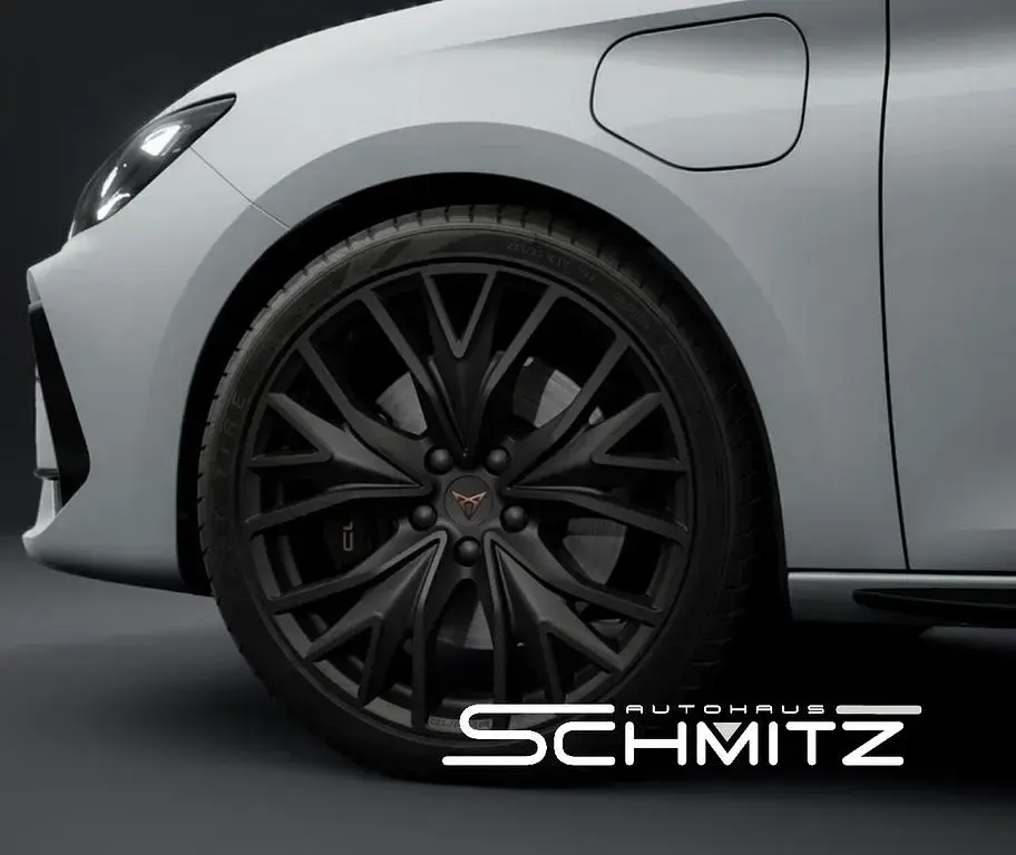 Neu Cupra Leon VZ2 272 PS (200 kW) 2026 Weiß Limousine