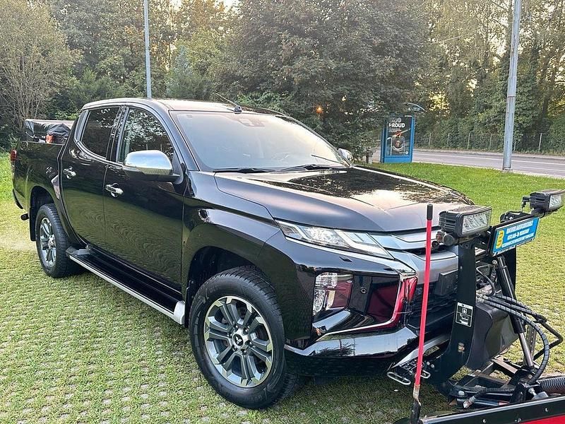 Gebraucht Mitsubishi L200 Edition 150 PS (110 kW) 2019 Schwarz Pickup