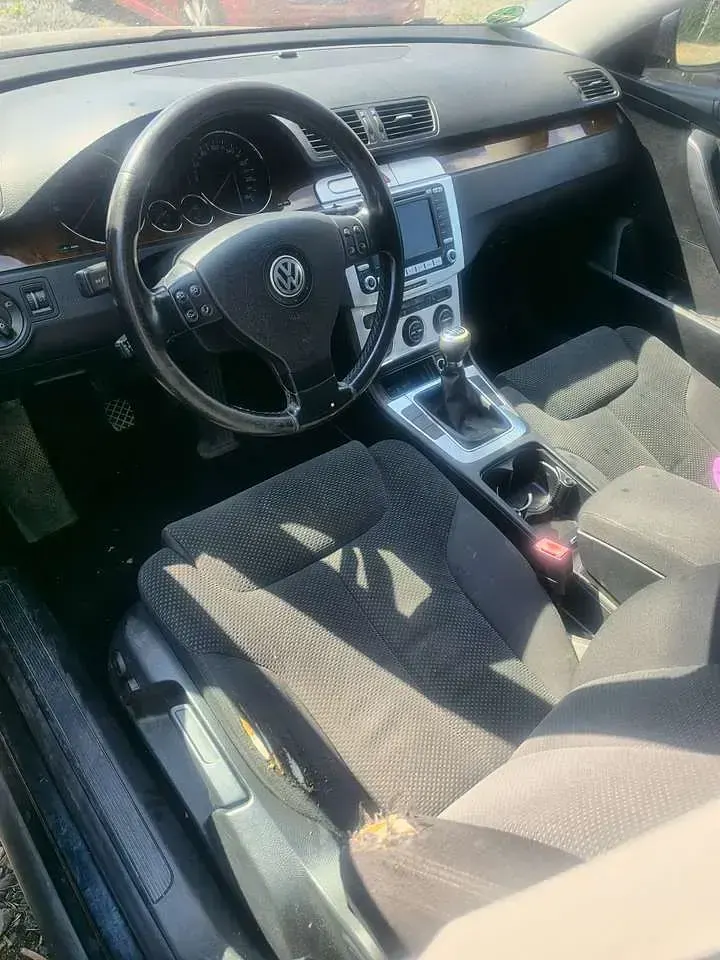 Gebraucht VW Passat Comfortline 170 PS (125 kW) 2006 Deep black perleffekt Kombi