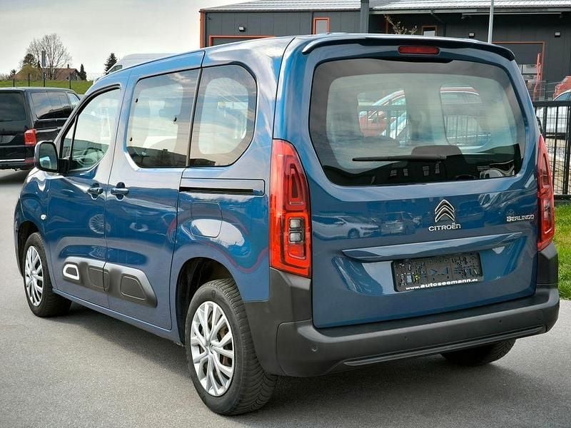 Gebraucht Citroën Berlingo Feel 131 PS (96 kW) 2021 Blau Van / Kleinbus
