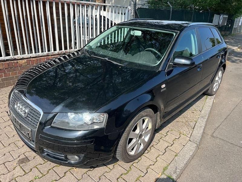 Schwarz Gebraucht 2007 Audi A3 Sportback Ambiente Limousine | 2.499 € (Guter Preis) - Bild 1/4