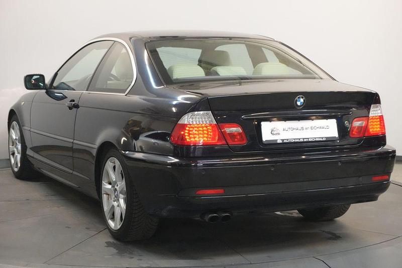 Gebraucht BMW 320 Exclusive 170 PS (125 kW) 2005 Schwarz Coupé