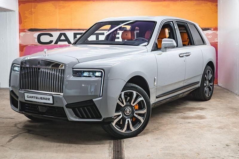 Grau Neu 2025 Rolls Royce Cullinan SUV | 559.900 € - Bild 1/4