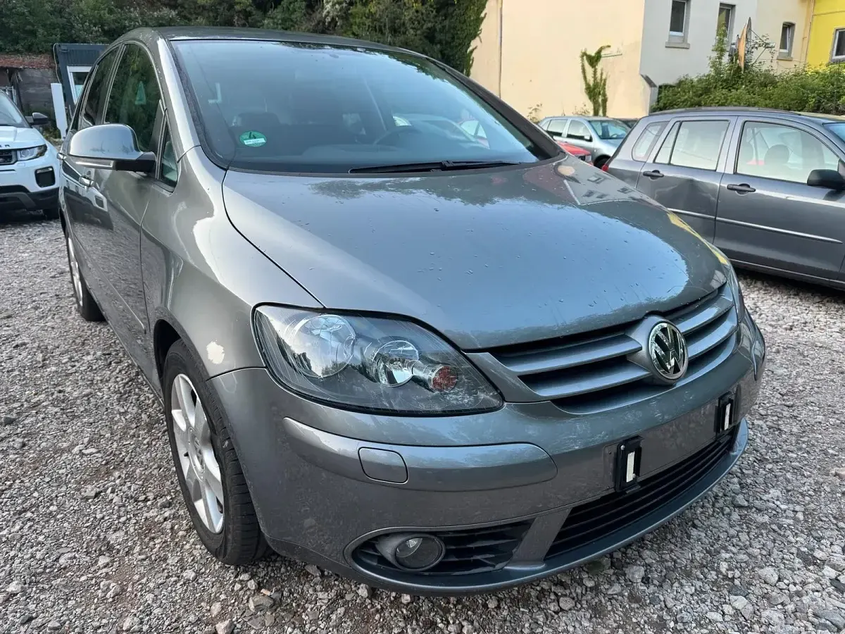 Gebraucht VW Golf V 115 PS (84 kW) 2005 Blau Kleinwagen