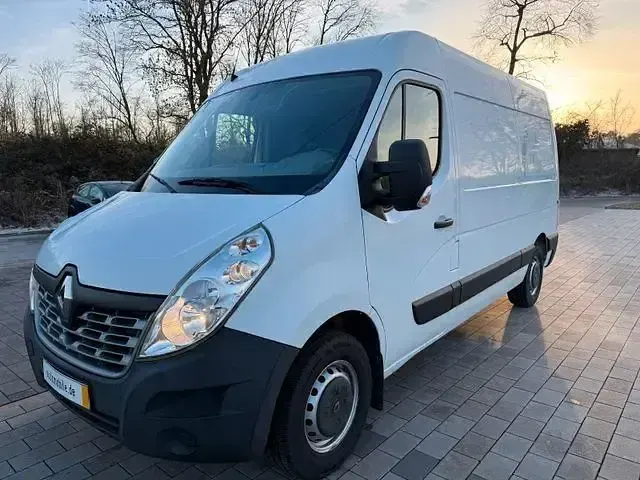 Używany Renault Master 110 KM (80 kW) 2017 Biały Van