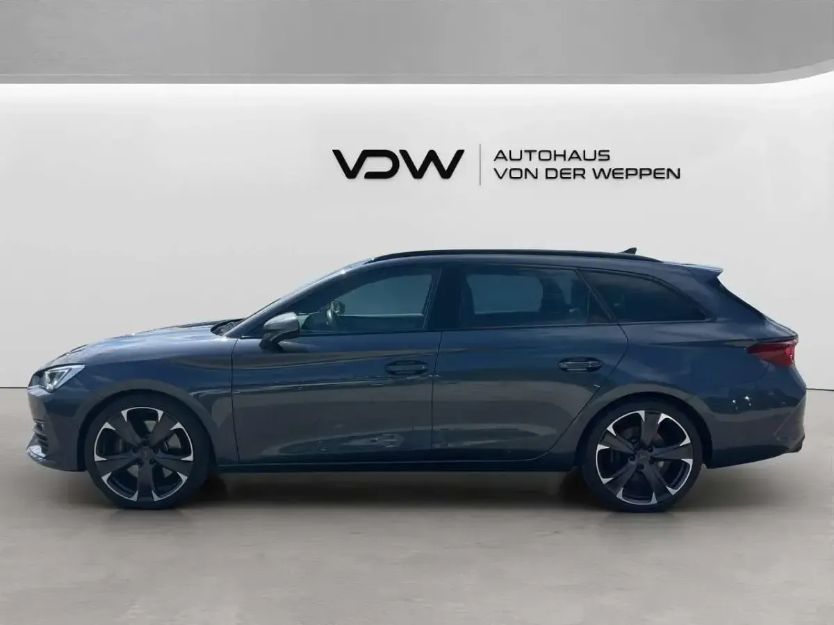 Gebraucht Cupra Leon VZ 310 PS (228 kW) 2024 Magnetic tech (grau) Kombi