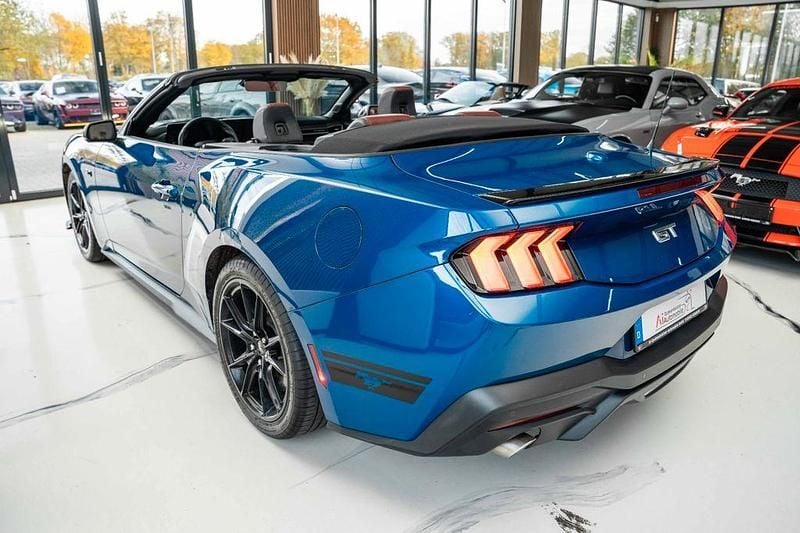 Gebraucht Ford Mustang GT 446 PS (328 kW) 2023 Blau Cabrio