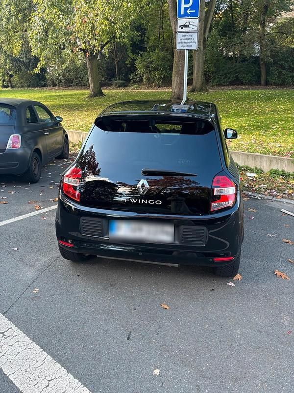 Gebraucht Renault Twingo 90 PS (66 kW) 2018 Schwarz Kleinwagen
