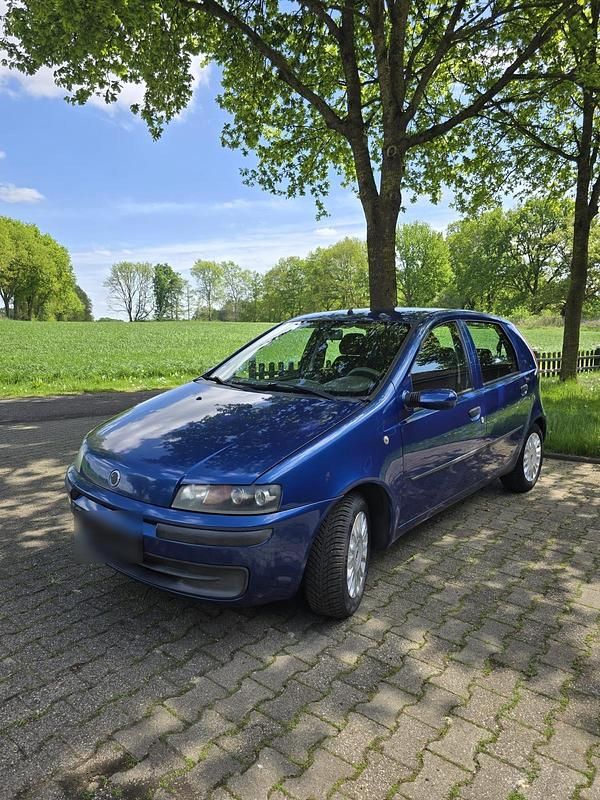 Gebraucht Fiat Punto 75 PS (55 kW) 2002 Blau Kleinwagen
