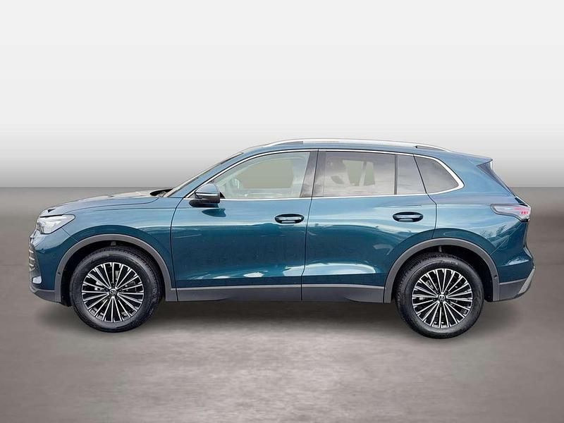 Neu VW Tiguan Elegance 150 PS (110 kW) 2026 Gelb SUV