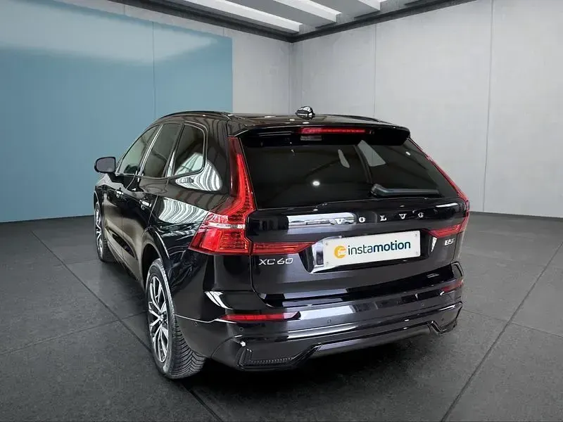 Gebraucht Volvo XC60 Plus 250 PS (183 kW) 2025 Schwarz SUV
