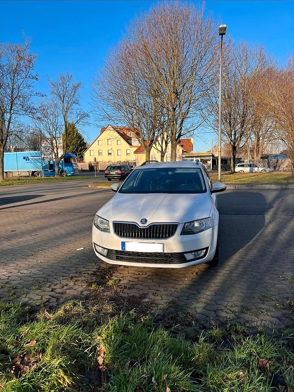 Gebraucht 2013 Skoda Octavia Kombi | 7.700 € (Etwas zu teuer) - Bild 1/4