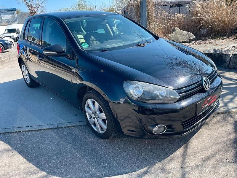 Gebraucht VW Golf VII Match 122 PS (89 kW) 2012 Schwarz Limousine