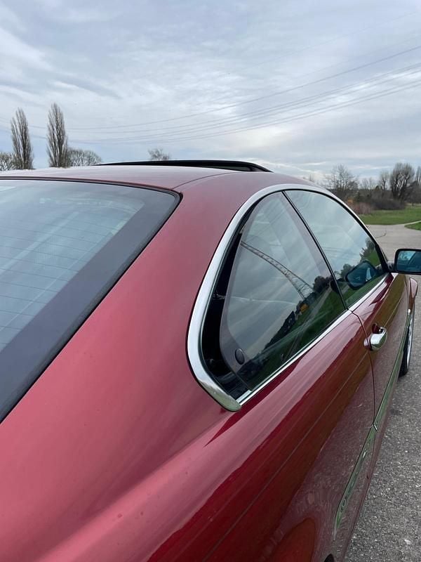 Gebraucht BMW 320 150 PS (110 kW) 1999 Rot Coupé