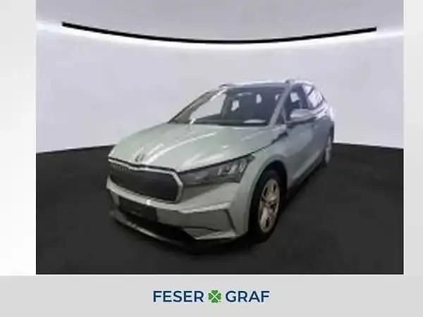 Gebraucht Skoda Enyaq iV Loft 108 kW (148 PS) 2023 Arctic silber SUV
