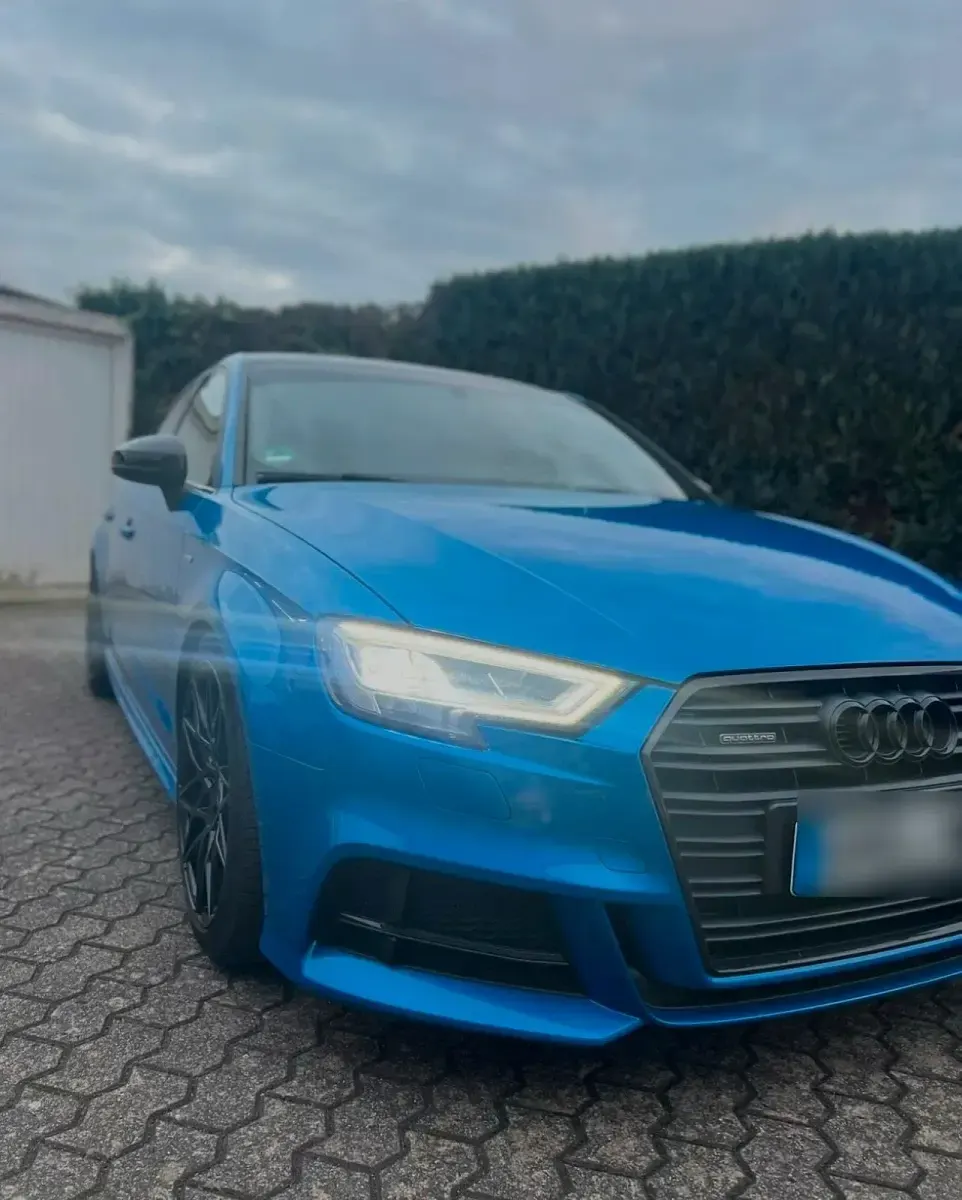Gebraucht Audi A3 Sportback 184 PS (135 kW) 2017 Blau Kleinwagen