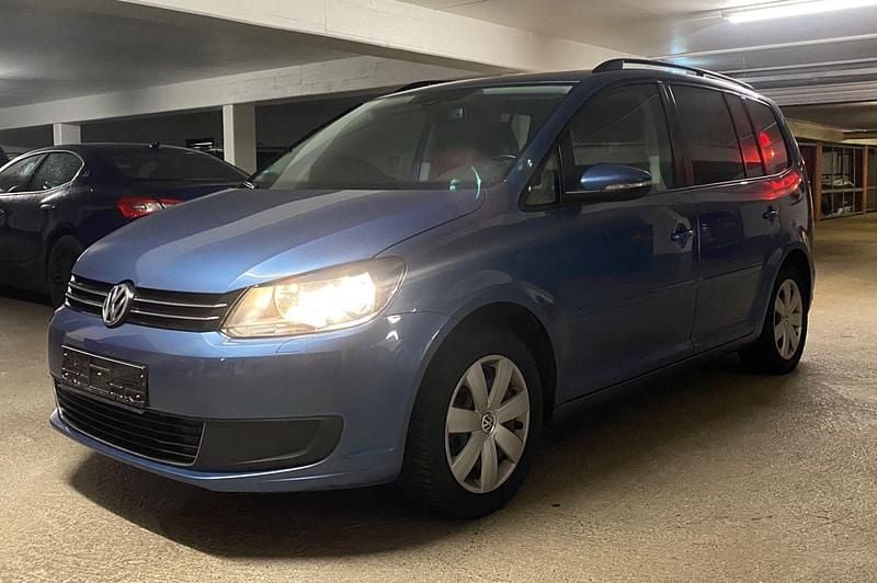 Gebraucht VW Touran 105 PS (77 kW) 2011 Blau Van / Kleinbus