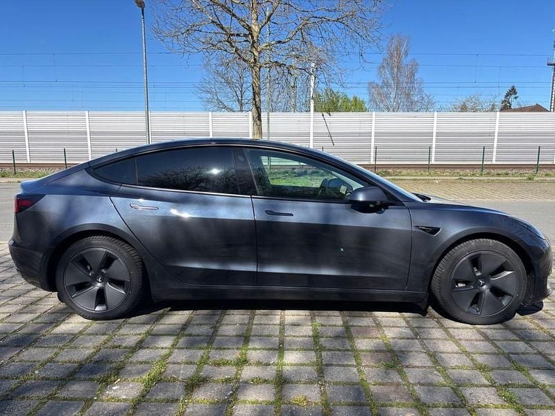 Gebraucht Tesla Model 3 Standard Range 239 kW (325 PS) 2021 Limousine