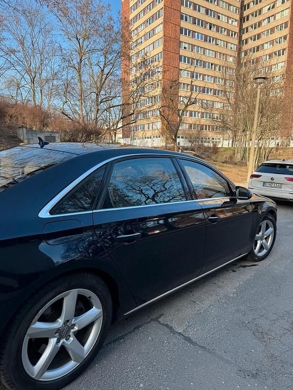 Gebraucht Audi A8L 300 PS (220 kW) 2012 Andere farben Limousine