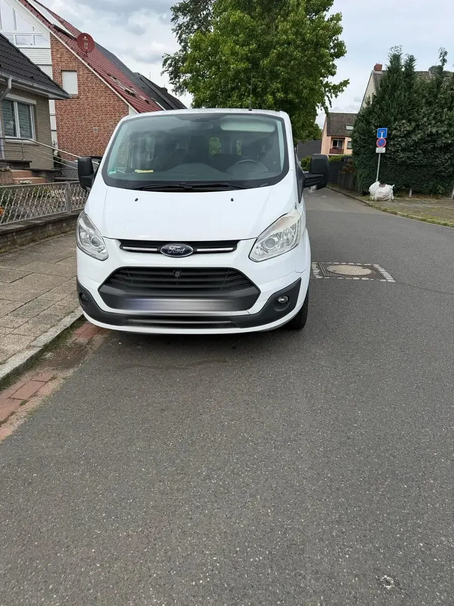 Gebraucht Ford Transit 106 PS (77 kW) 2016 Weiß Van / Kleinbus