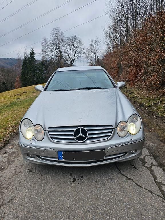Gebraucht Mercedes CLK240 Elegance 170 PS (125 kW) 2002 Silber Coupé