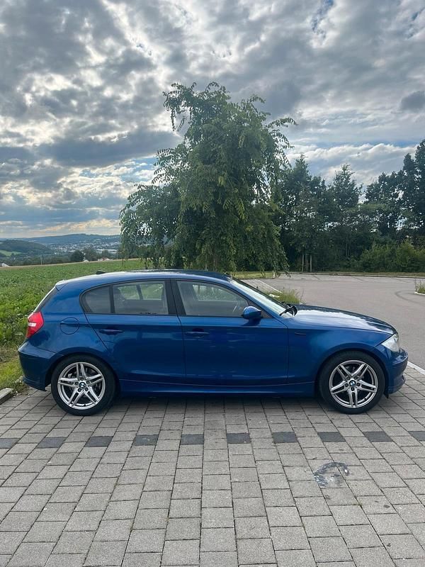 Gebraucht BMW 118 143 PS (105 kW) 2008 Blau Kleinwagen