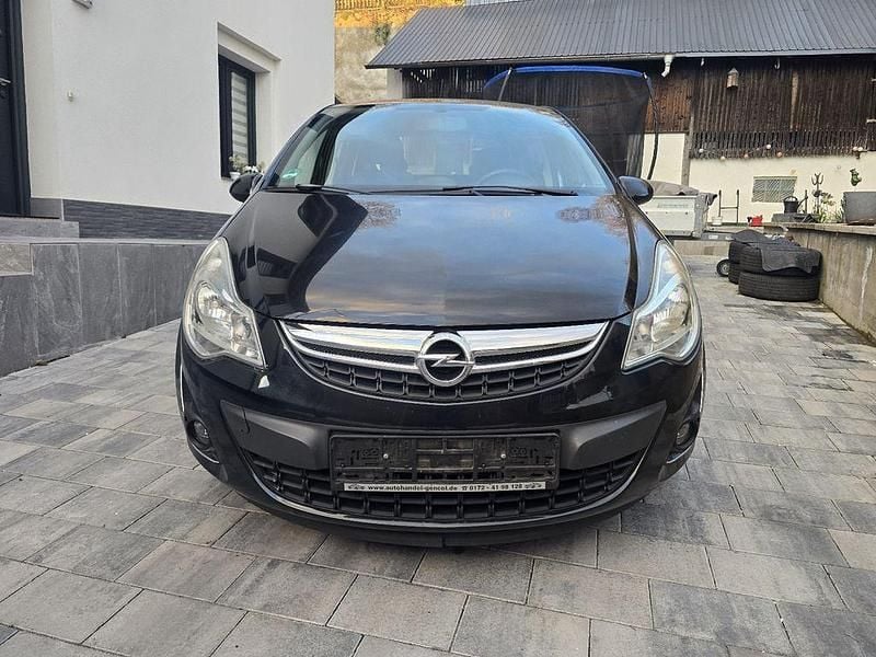 Gebraucht Opel Corsa 95 PS (69 kW) 2012 Schwarz Kleinwagen